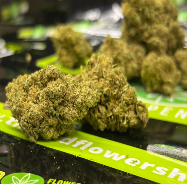 Exclusive Peach Ozz CBD Tea Flower – Limited Edition - Image 4