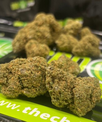 Exclusive Layer Cake CBD Tea Flower – Limited Edition